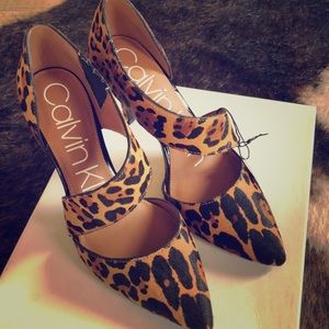 Calvin Klein Pumps